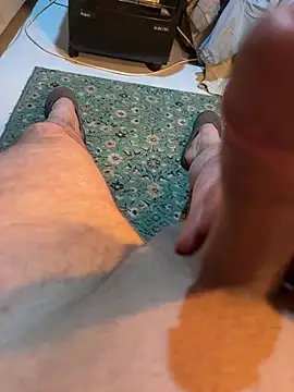 azginnn35 online show from April 22, 2026, 12:57 am