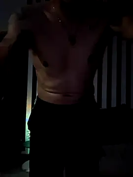 Snapshot of pretorianoo53 chatting on December 14, 2025, 4:40 am pretorianoo53 online show from December 14, 2025, 4:40 am