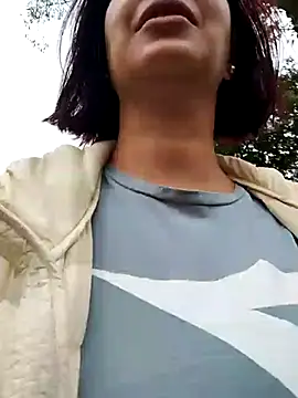 scarlett moore online show from March 12, 2025, 12:04 pm