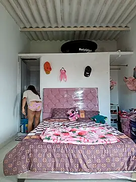 Conejita XV online show from October 2, 2025, 9:33 pm