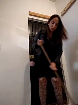 Snapshot of Mia_Novikov chatting on February 11, 2026, 7:52 pm Mia Novikov online show from February 11, 2026, 7:52 pm