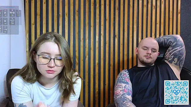 Snapshot of alicepugh chatting on December 9, 2024, 7:39 pm alicepugh online show from December 9, 2024, 7:39 pm