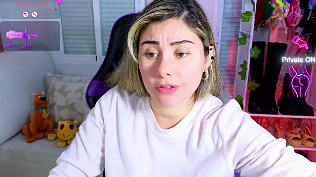 Tawny cox online show from February 3, 2025, 3:27 pm