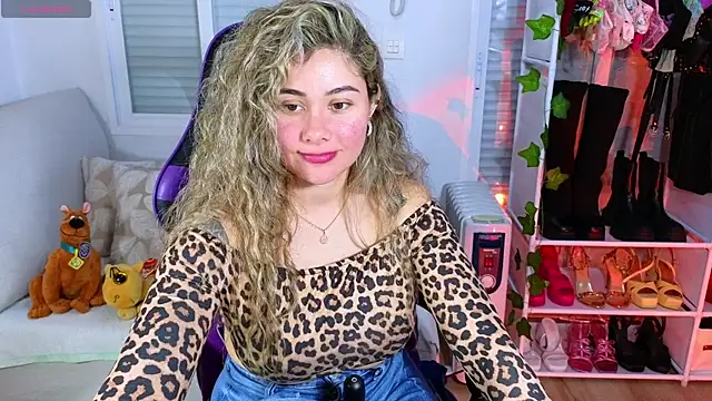 Tawny cox online show from February 27, 2025, 4:32 pm