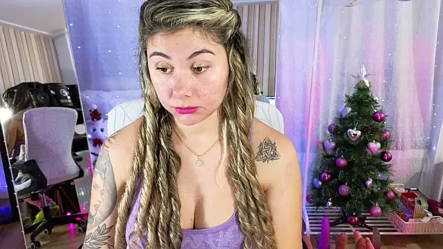 Tawny cox online show from December 18, 2025, 10:10 am