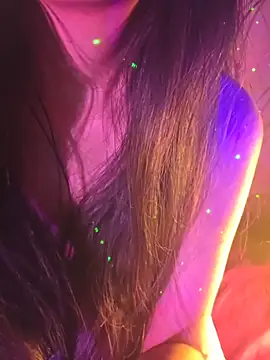 aloneathome online show from December 21, 2025, 7:26 am