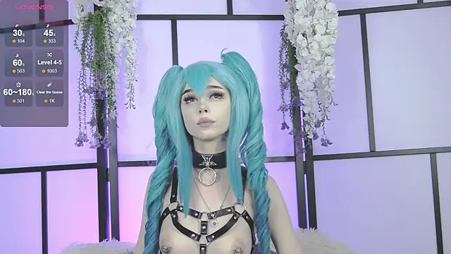 Snapshot of Xenomy chatting on March 7, 2025, 8:23 am Xenomy online show from March 7, 2025, 8:23 am