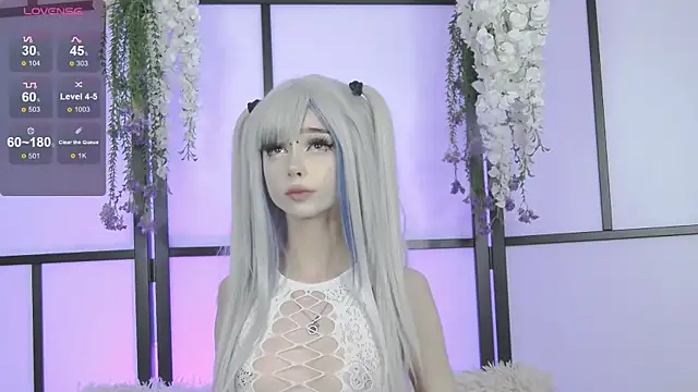 Snapshot of Xenomy chatting on March 10, 2025, 11:32 am Xenomy online show from March 10, 2025, 11:32 am