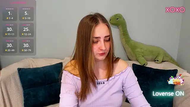 MilliStrii online show from April 14, 2026, 1:22 am