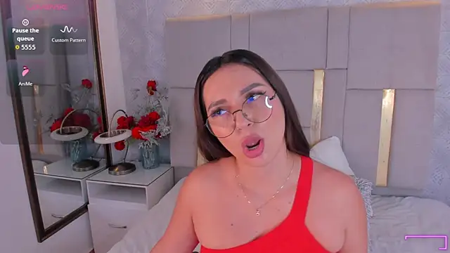 Camilaa Sanchez  online show from March 3, 2026, 3:40 pm