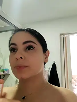 Lia Hurley online show from December 1, 2025, 4:12 pm