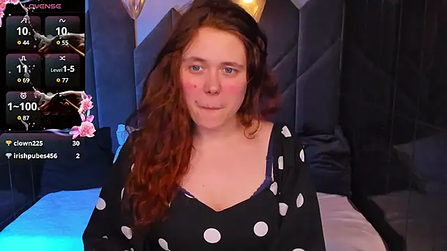 SophiePure online show from February 25, 2025, 2:36 am