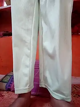 Snapshot of Mangla_Bhabhi chatting on March 19, 2025, 6:03 am Mangla Bhabhi online show from March 19, 2025, 6:03 am