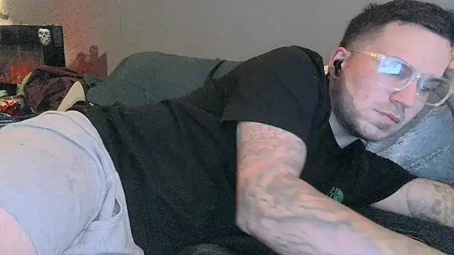 bigcocktat2dude603 online show from December 3, 2024, 5:31 am