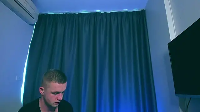 Snapshot of Samuel_Andrew chatting on January 30, 2025, 4:16 am Samuel Andrew online show from January 30, 2025, 4:16 am