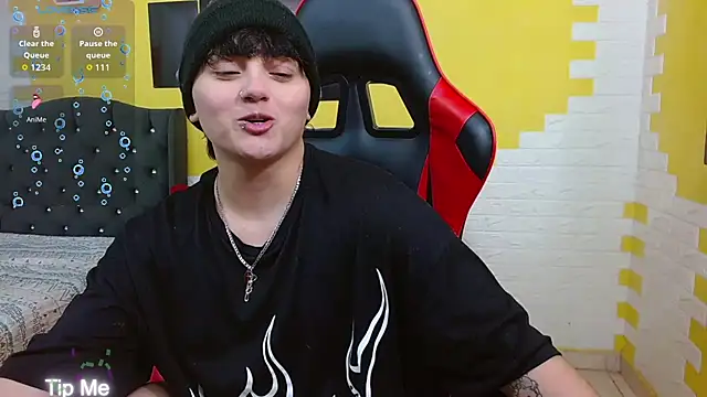 isabeautyx19 online show from February 4, 2026, 2:39 am