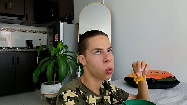 grey   27 online show from February 21, 2025, 5:20 pm