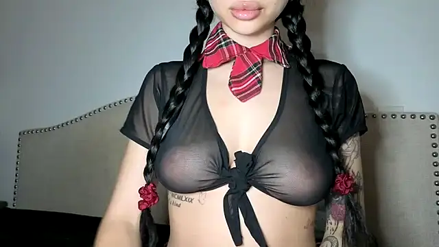 xoxcatt online show from January 8, 2026, 4:59 am