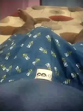 Snapshot of ak007_desire chatting on October 4, 2025, 12:08 am ak007 desire online show from October 4, 2025, 12:08 am