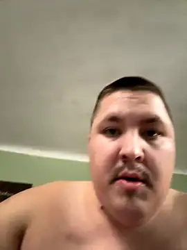 Snapshot of jakeyboi422 chatting on December 4, 2024, 5:55 pm jakeyboi422 online show from December 4, 2024, 5:55 pm