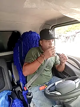 Snapshot of yoryisexi chatting on October 12, 2025, 1:43 pm yoryisexi online show from October 12, 2025, 1:43 pm