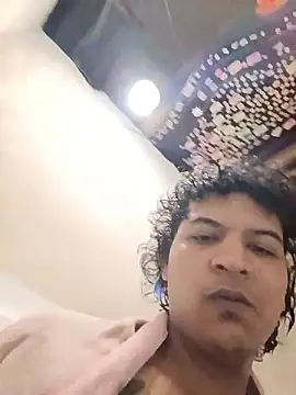 Snapshot of yoryisexi chatting on January 13, 2026, 9:42 pm yoryisexi online show from January 13, 2026, 9:42 pm