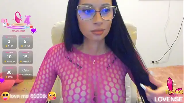 Snapshot of kissnicol32 chatting on November 23, 2025, 6:52 pm kissnicol32 online show from November 23, 2025, 6:52 pm