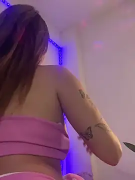 melisabunnny online show from February 2, 2025, 3:39 pm