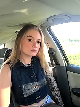 Goldloeckchen159 online show from March 19, 2025, 3:40 pm