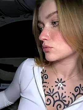 Goldloeckchen159 online show from November 28, 2025, 9:06 pm