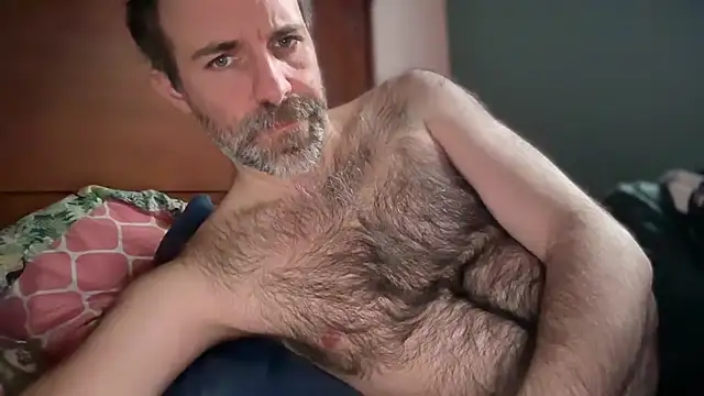 Snapshot of Brianjonest chatting on March 13, 2026, 4:35 pm Brianjonest online show from March 13, 2026, 4:35 pm