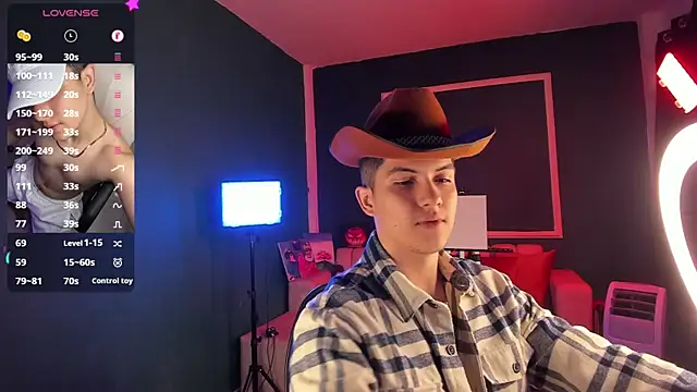 Brat  online show from January 26, 2025, 4:51 pm