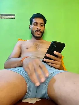 Snapshot of Palyboy426 chatting on December 28, 2024, 3:48 pm Palyboy426 online show from December 28, 2024, 3:48 pm