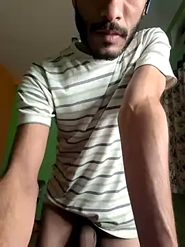 Snapshot of Palyboy426 chatting on January 10, 2025, 3:37 pm Palyboy426 online show from January 10, 2025, 3:37 pm
