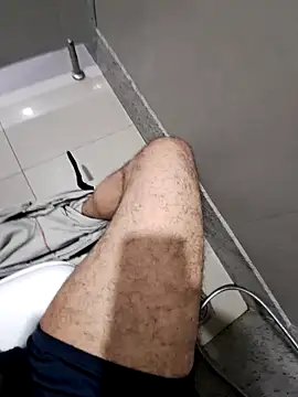 Snapshot of johny_69d@xh chatting on December 11, 2024, 11:19 am johny 69dxh online show from December 11, 2024, 11:19 am