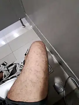 Snapshot of johny_69d@xh chatting on December 19, 2024, 8:56 am johny 69dxh online show from December 19, 2024, 8:56 am