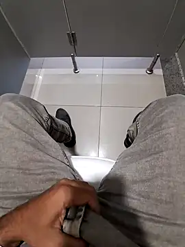 Snapshot of johny_69d@xh chatting on January 7, 2025, 7:42 am johny 69dxh online show from January 7, 2025, 7:42 am