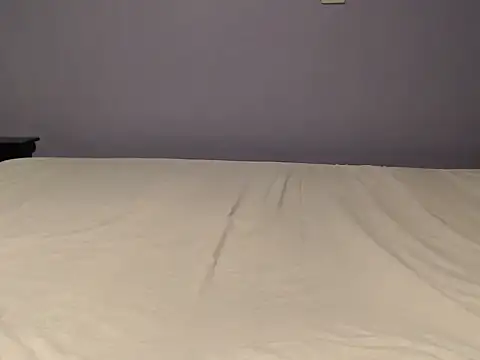 Gweneve online show from September 13, 2025, 4:56 am