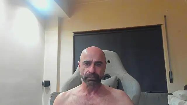 Bicopflirt online show from April 12, 2026, 10:37 pm