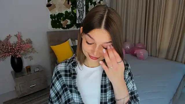 ContinentOfTranquility online show from February 15, 2025, 9:27 am