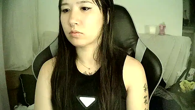 Snapshot of Japabaixinha chatting on March 22, 2025, 4:24 am Japabaixinha online show from March 22, 2025, 4:24 am