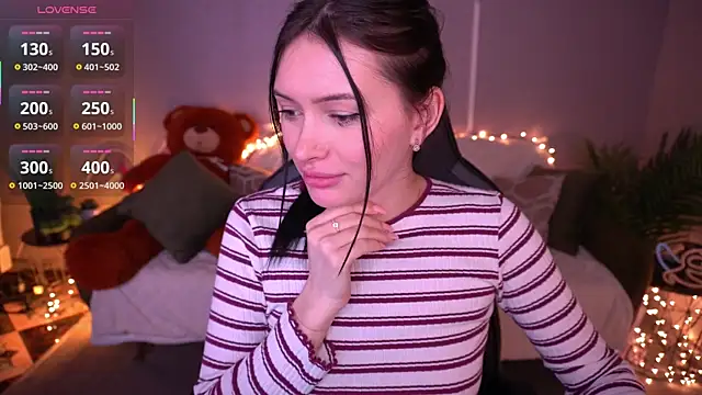 MilaSecrett online show from February 17, 2026, 2:02 pm