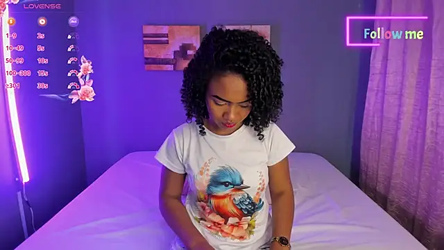 EmmaSmith06 online show from December 26, 2024, 5:08 pm