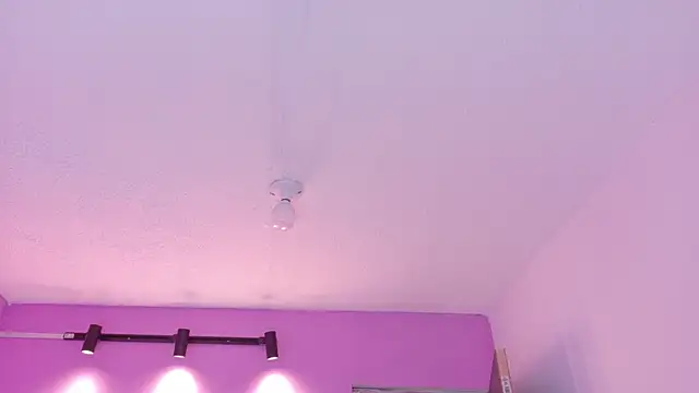 LoveQueen2 online show from March 26, 2026, 11:27 am