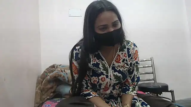 wildbabes online show from December 17, 2025, 5:52 pm