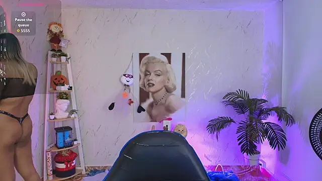 SALOOMEE   online show from February 23, 2026, 10:12 am