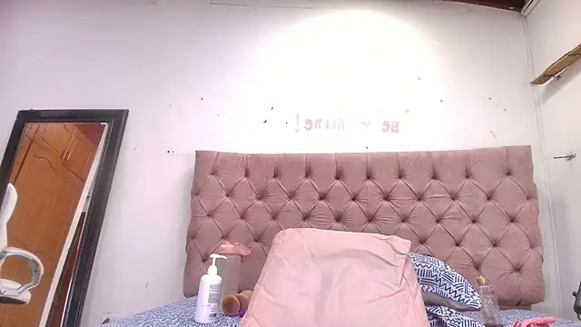 diane di online show from November 8, 2025, 7:12 pm