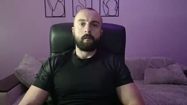 brindlefly6969 online show from September 27, 2025, 11:26 am