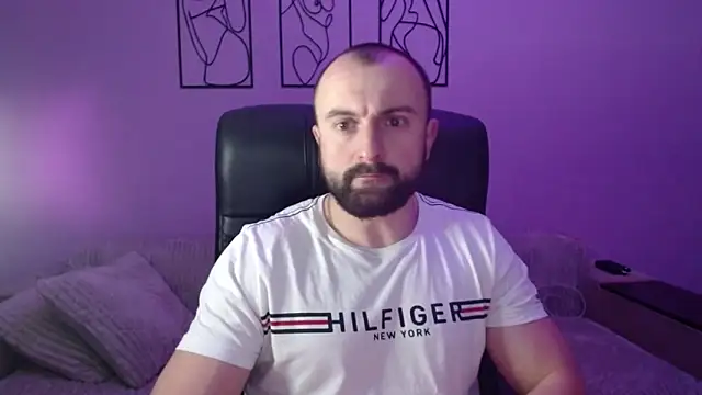 Snapshot of brindlefly6969 chatting on February 5, 2026, 3:05 pm brindlefly6969 online show from February 5, 2026, 3:05 pm