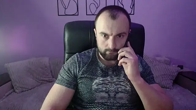 Snapshot of brindlefly6969 chatting on February 12, 2026, 1:06 pm brindlefly6969 online show from February 12, 2026, 1:06 pm